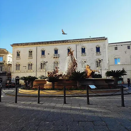 Lägenhet Amuri House- Intero Vicino Al Mare E Ortigia Syrakusa